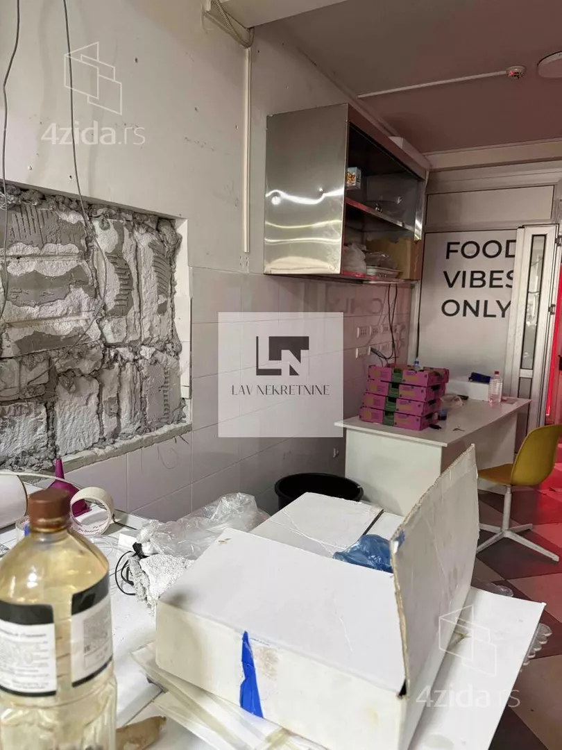 Poslovni prostor | 4zida