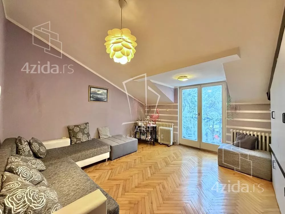 3-etažna kuća | 4zida