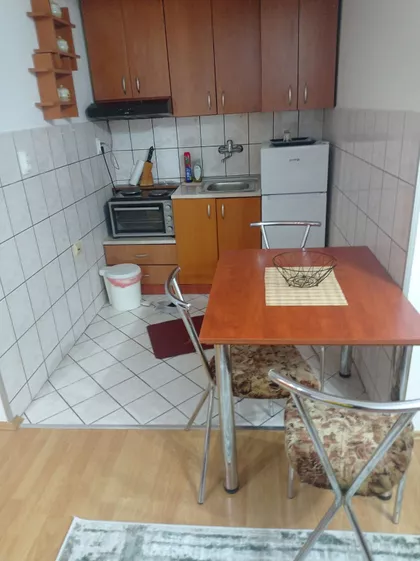 Vlašićka 6 | 4zida.rs