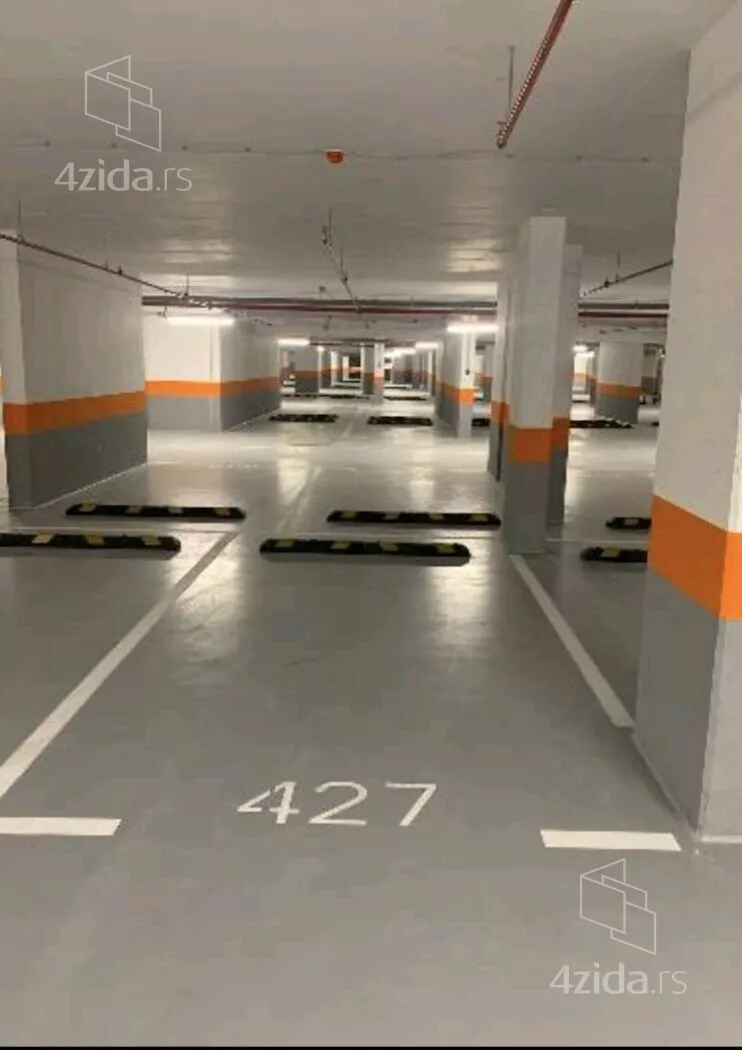 Garaža | 4zida
