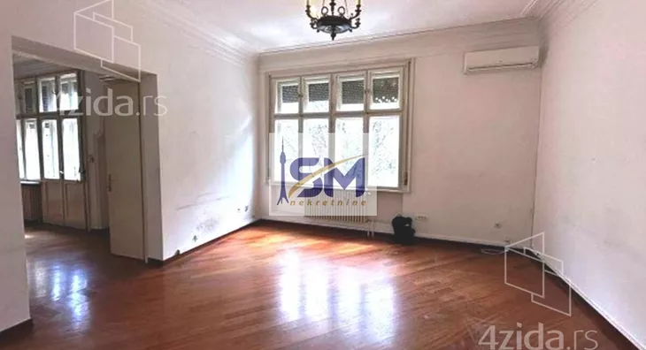 Šestosoban stan | 4zida