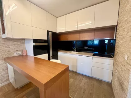 Nodilova | 4zida.rs