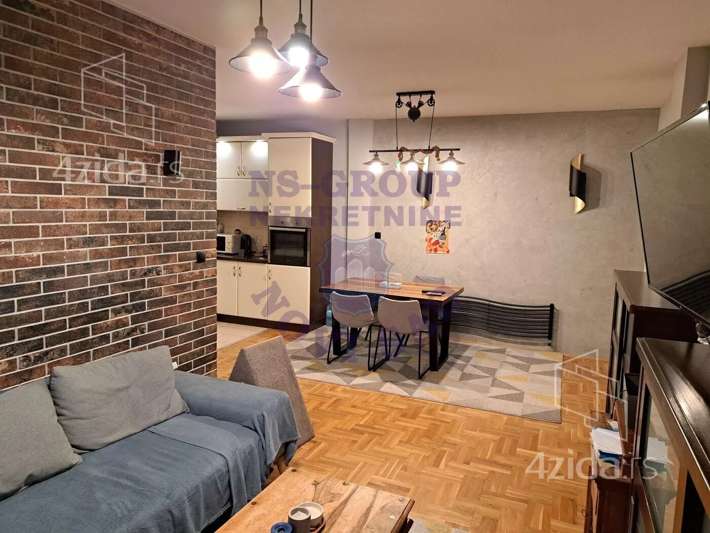 Dvoiposoban stan | 4zida