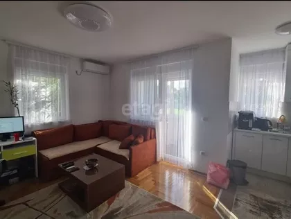 Univerzijade | 4zida.rs