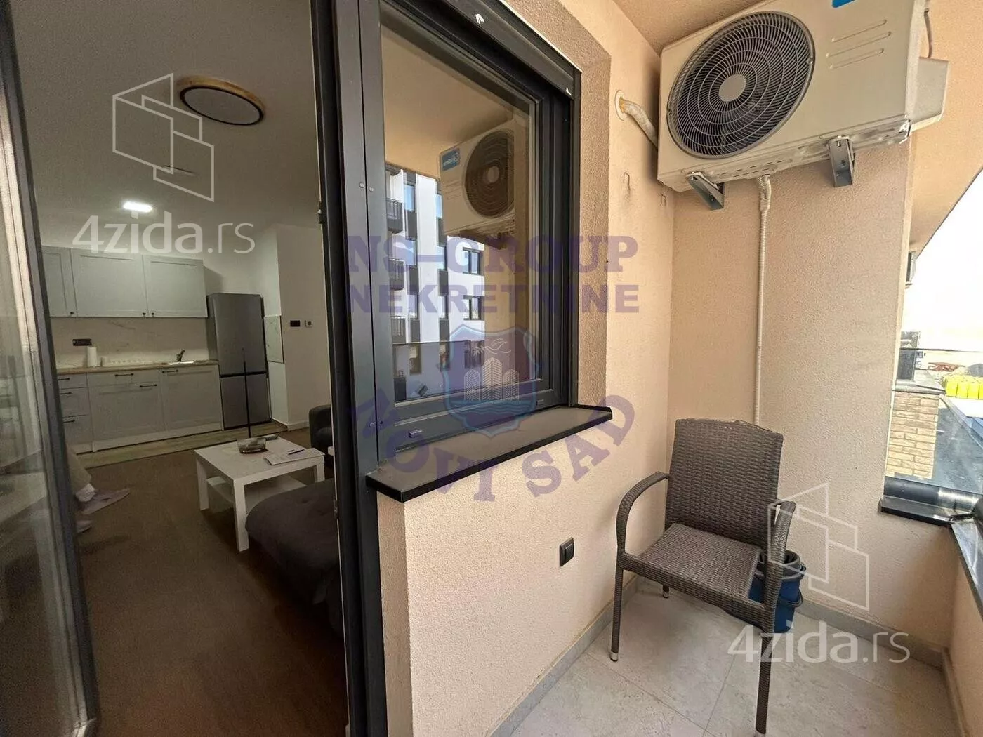 Jednoiposoban stan | 4zida