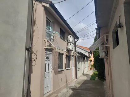 Cara Dušana 72 | 4zida.rs