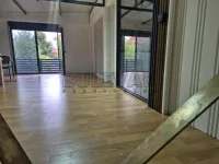 Lokal | 4zida