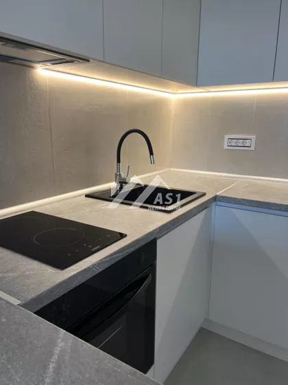 Heroja Pinkija | 4zida.rs