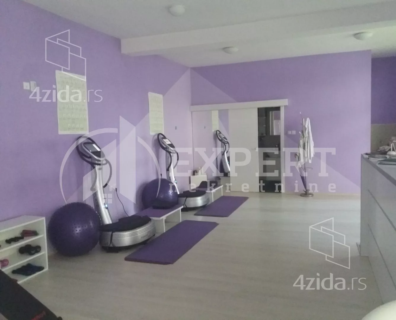 Lokal | 4zida