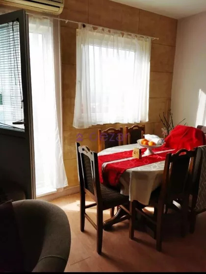 Železnik | 4zida.rs