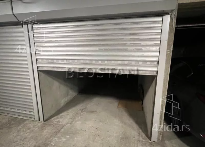 Garaža | 4zida