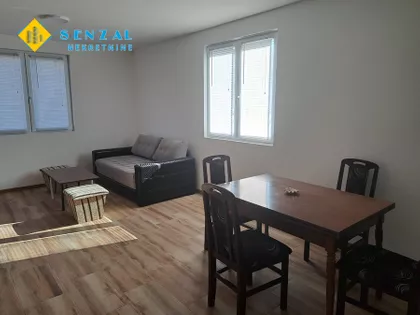 Trnavsko Naselje 1 | 4zida.rs
