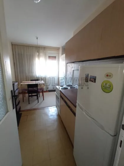 Lamartinova | 4zida.rs