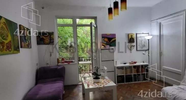 Četvoroiposoban stan | 4zida