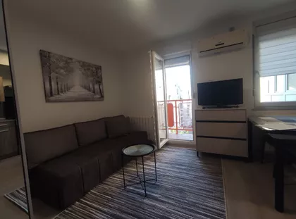 Rumenačka | 4zida.rs