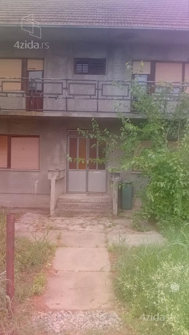 3-etažna kuća | 4zida