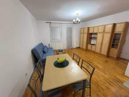 Žanova 5 | 4zida.rs