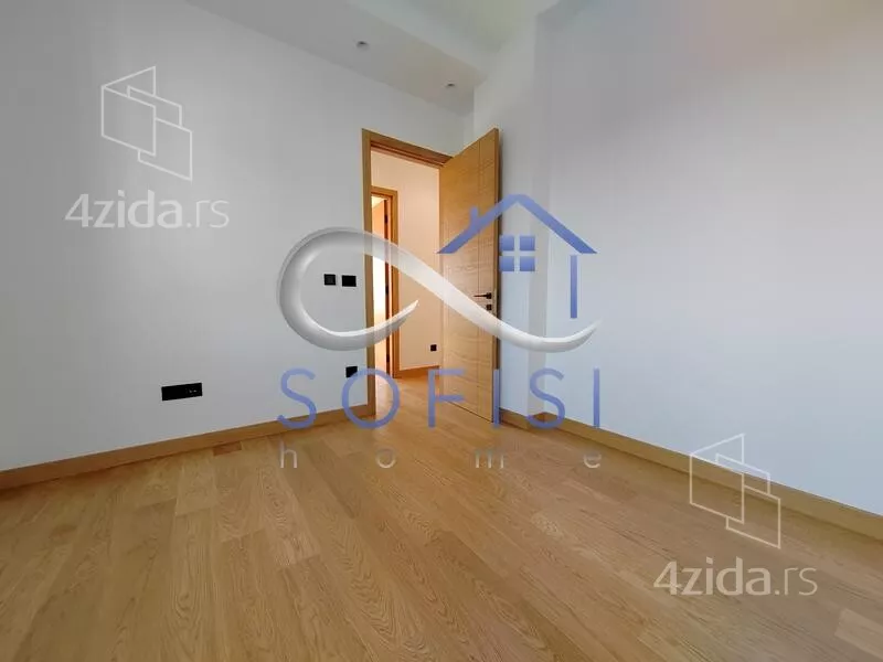 Petosoban stan | 4zida