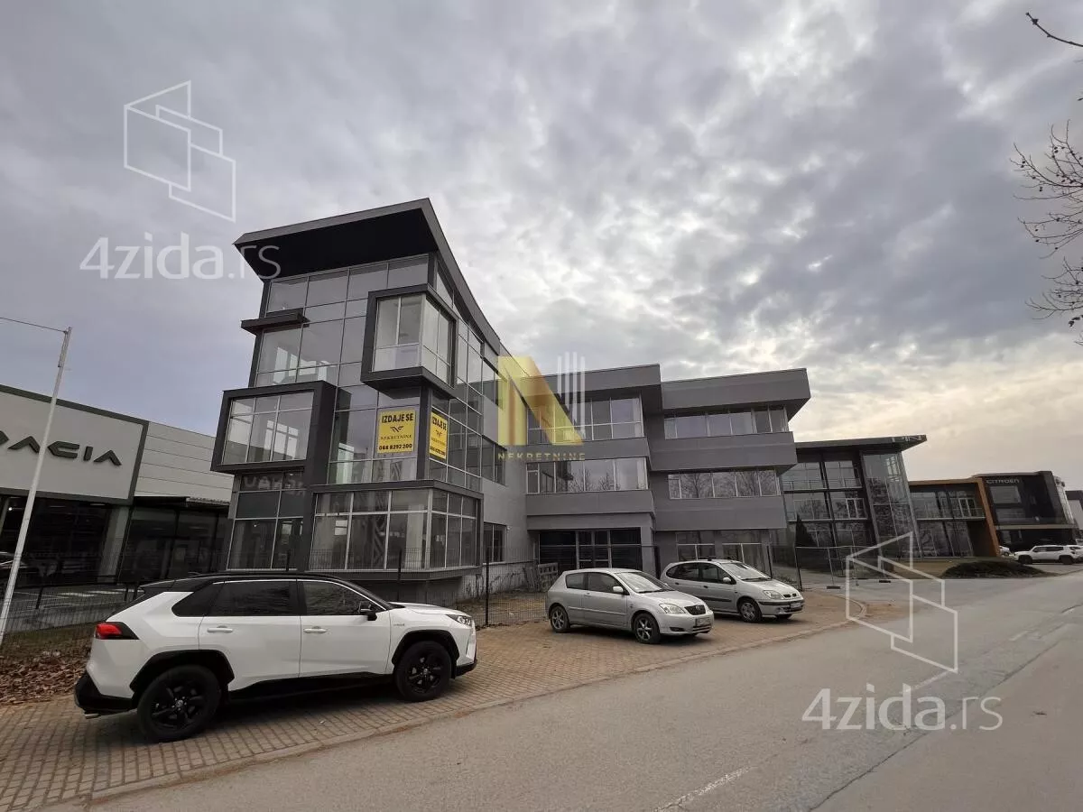 Poslovni prostor | 4zida