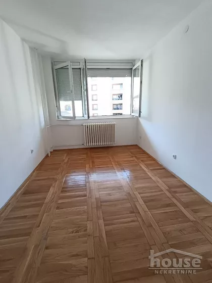 Železnička stanica | 4zida.rs