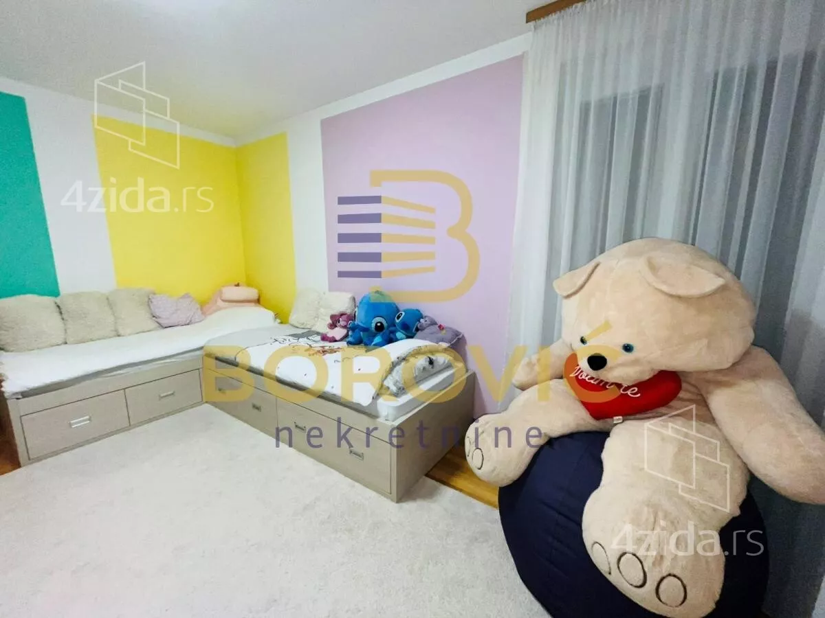 Četvorosoban stan | 4zida