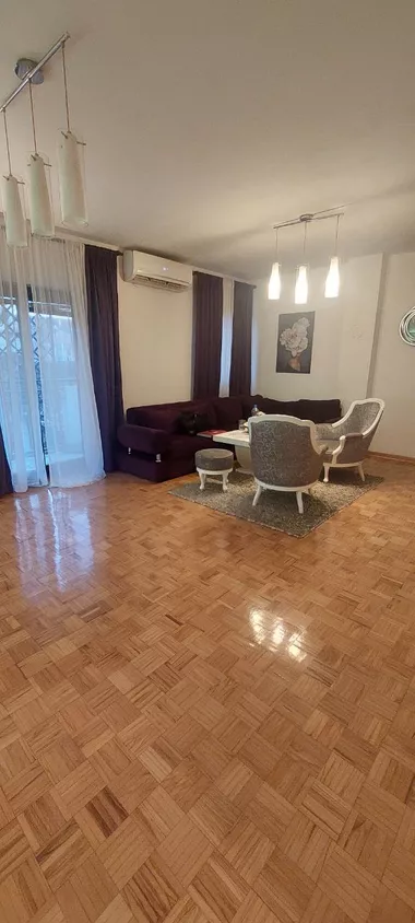 Mihajla Valtrovića