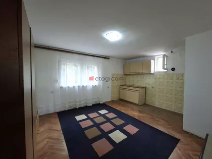 Apelovac | 4zida.rs