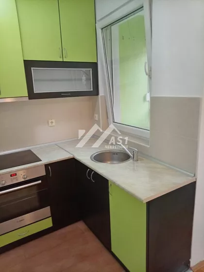 Bate Brkića | 4zida.rs