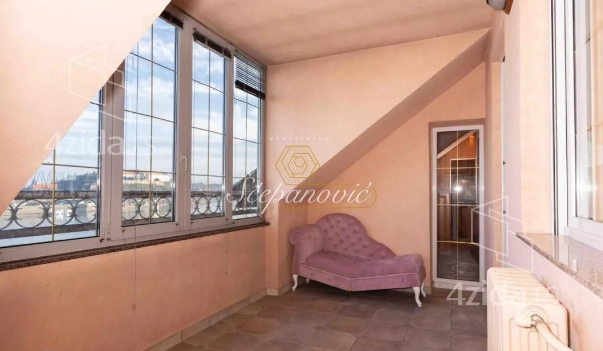 Petosoban stan | 4zida