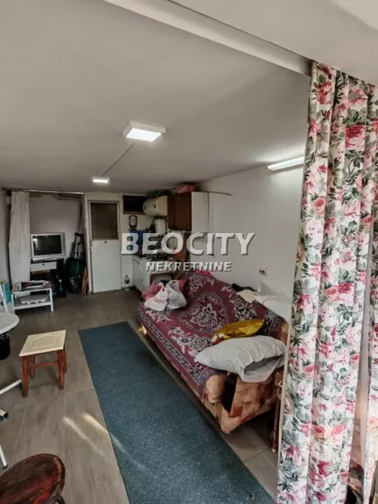 Milana Toplice | 4zida.rs