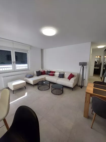 Gospodara Vučića | 4zida.rs