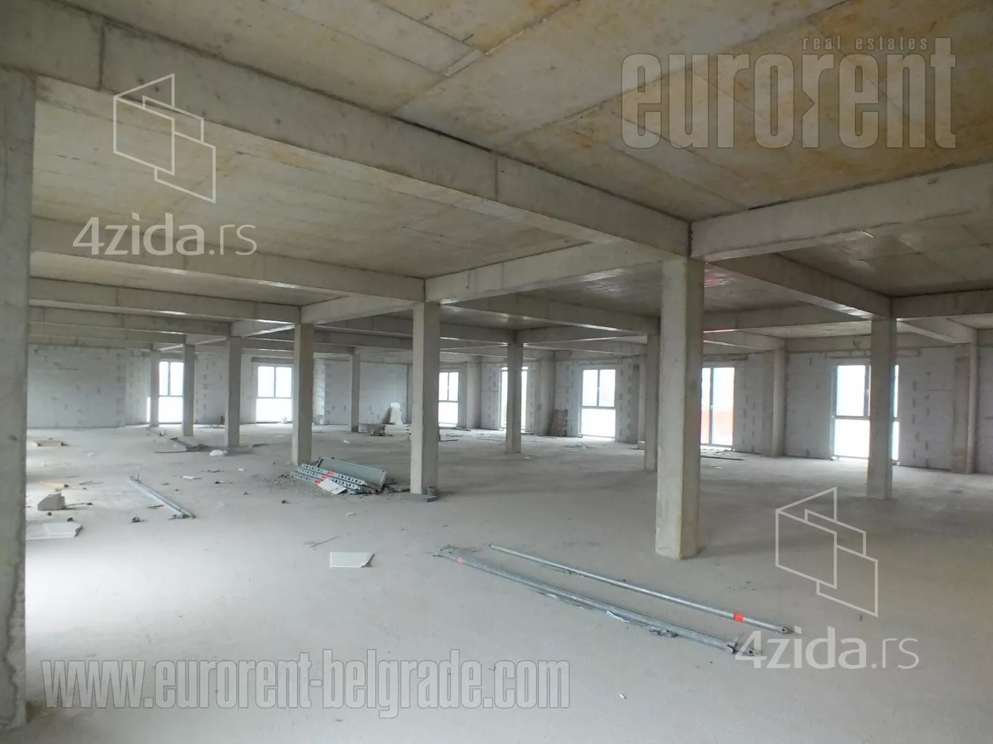 Poslovni prostor | 4zida