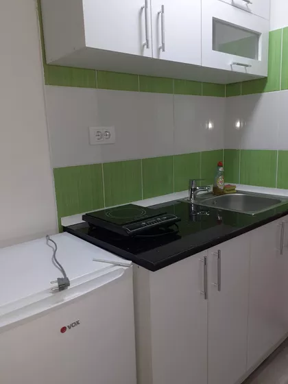 Laze Telečkog 17 | 4zida.rs