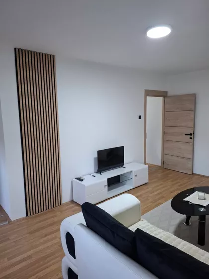 Gradske lokacije | 4zida.rs