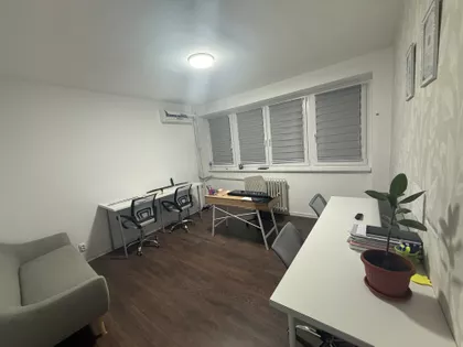Ustanička 63 | 4zida.rs
