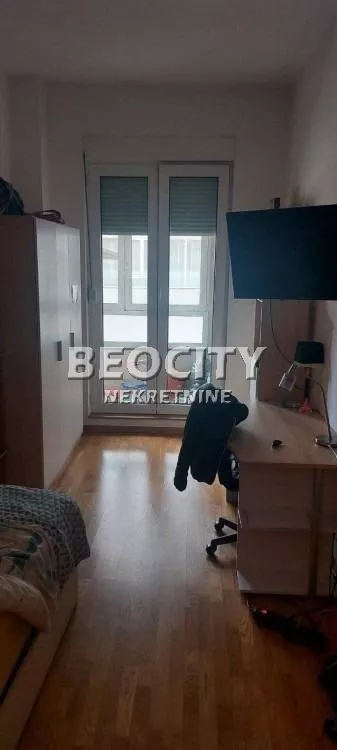 Novosadskog sajma | 4zida.rs