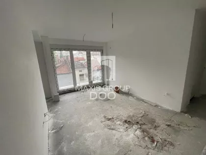 Krfska | 4zida.rs