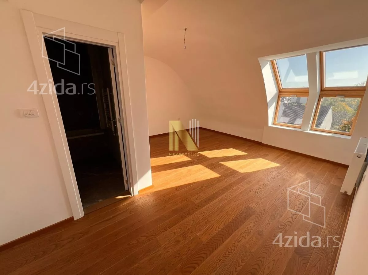 Šestosoban stan | 4zida