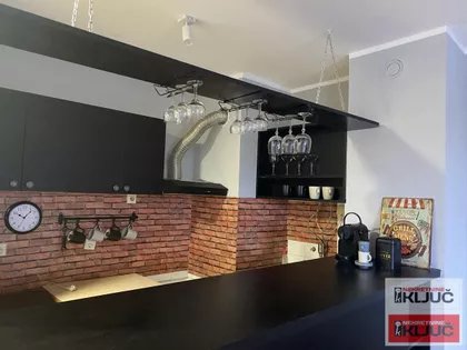 Bulevar Oslobođenja | 4zida.rs