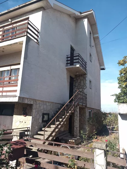 Koste Đurića 6 | 4zida.rs