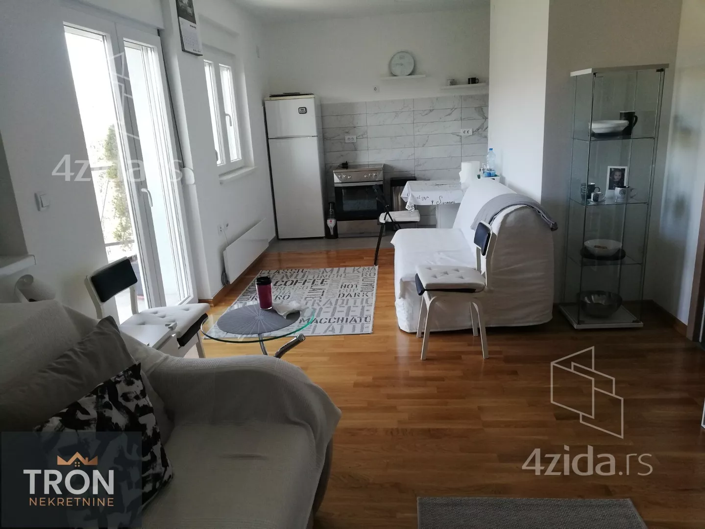 Garsonjera | 4zida