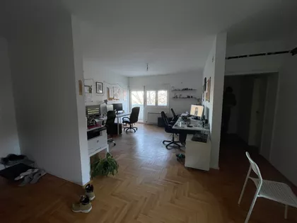 Vladana Desnice 46 | 4zida.rs