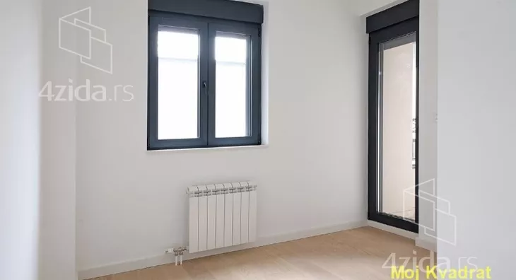 Šestosoban stan | 4zida