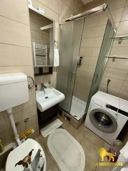 BATE BRKIĆA | 4zida.rs