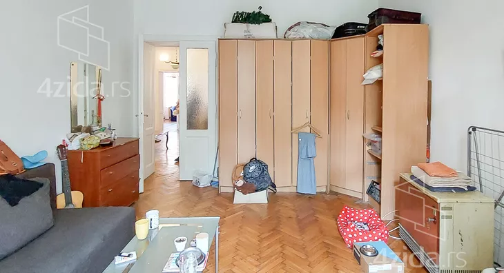 Četvoroiposoban stan | 4zida