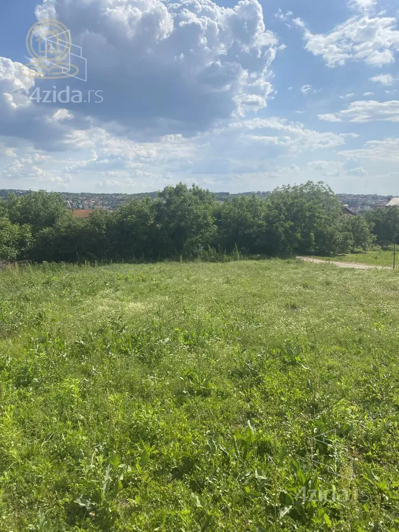 Plac | 4zida