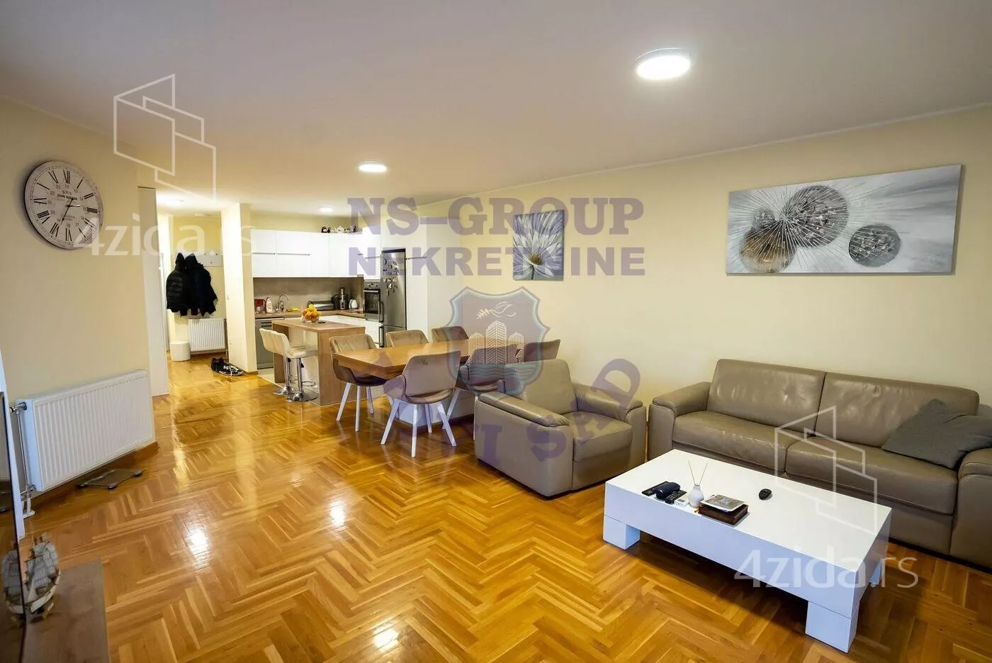 Četvorosoban stan | 4zida