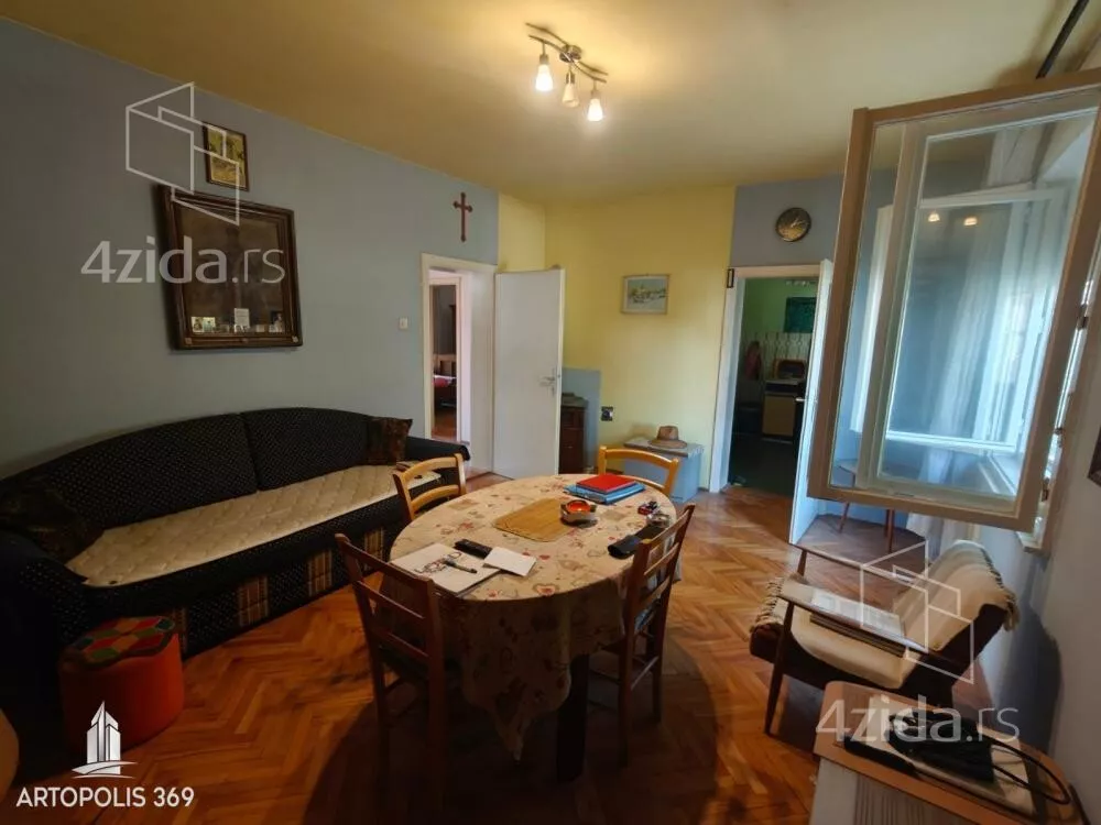 Kuća | 4zida