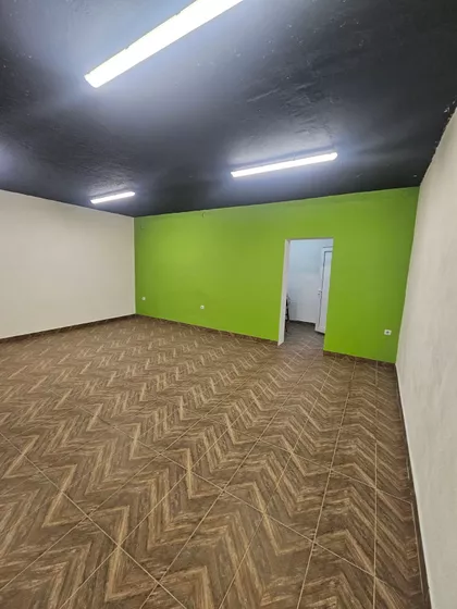 Oktobarskih Žrtava 24 | 4zida.rs