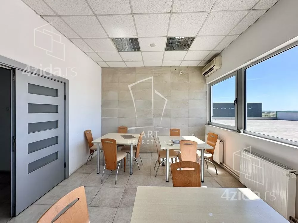 Poslovni prostor | 4zida